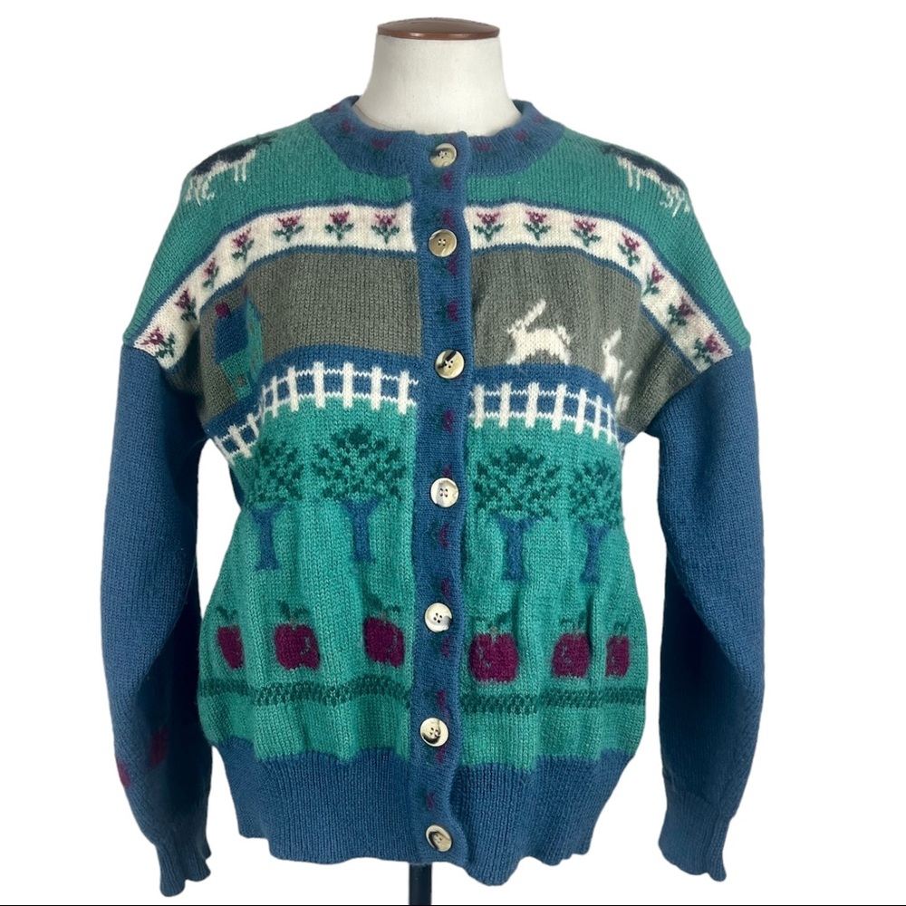 VTG Country Scene Wool Cardigan Sweater Cows Bunnies Barn Apples Size Medium